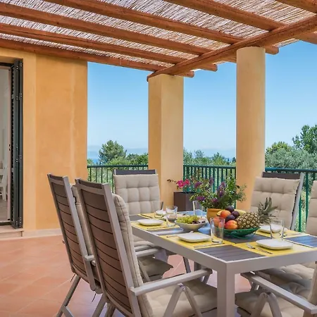 Mylos Villa Danilia